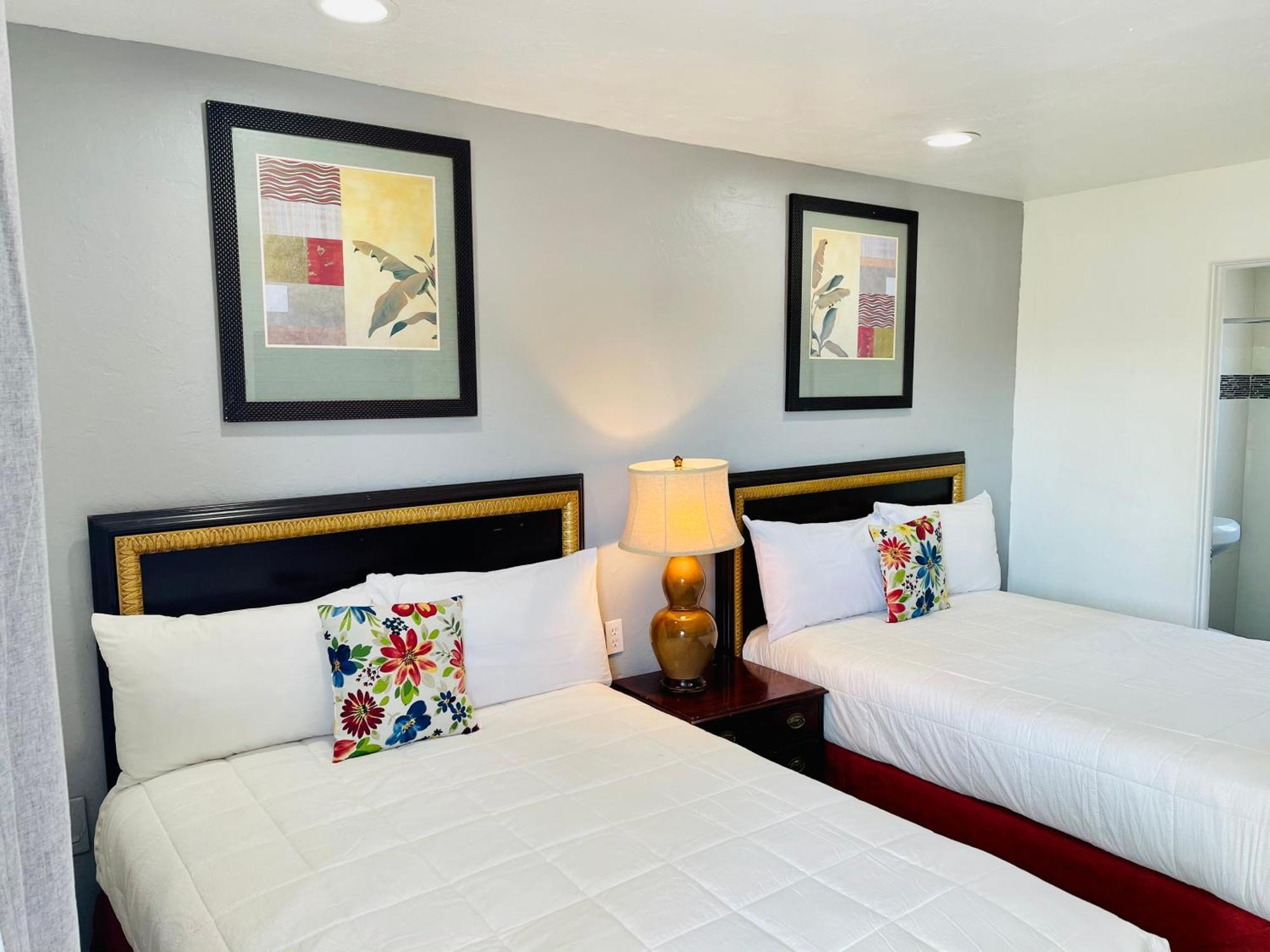 Siesta Inn Sarasota - Indian Beach Номер фото