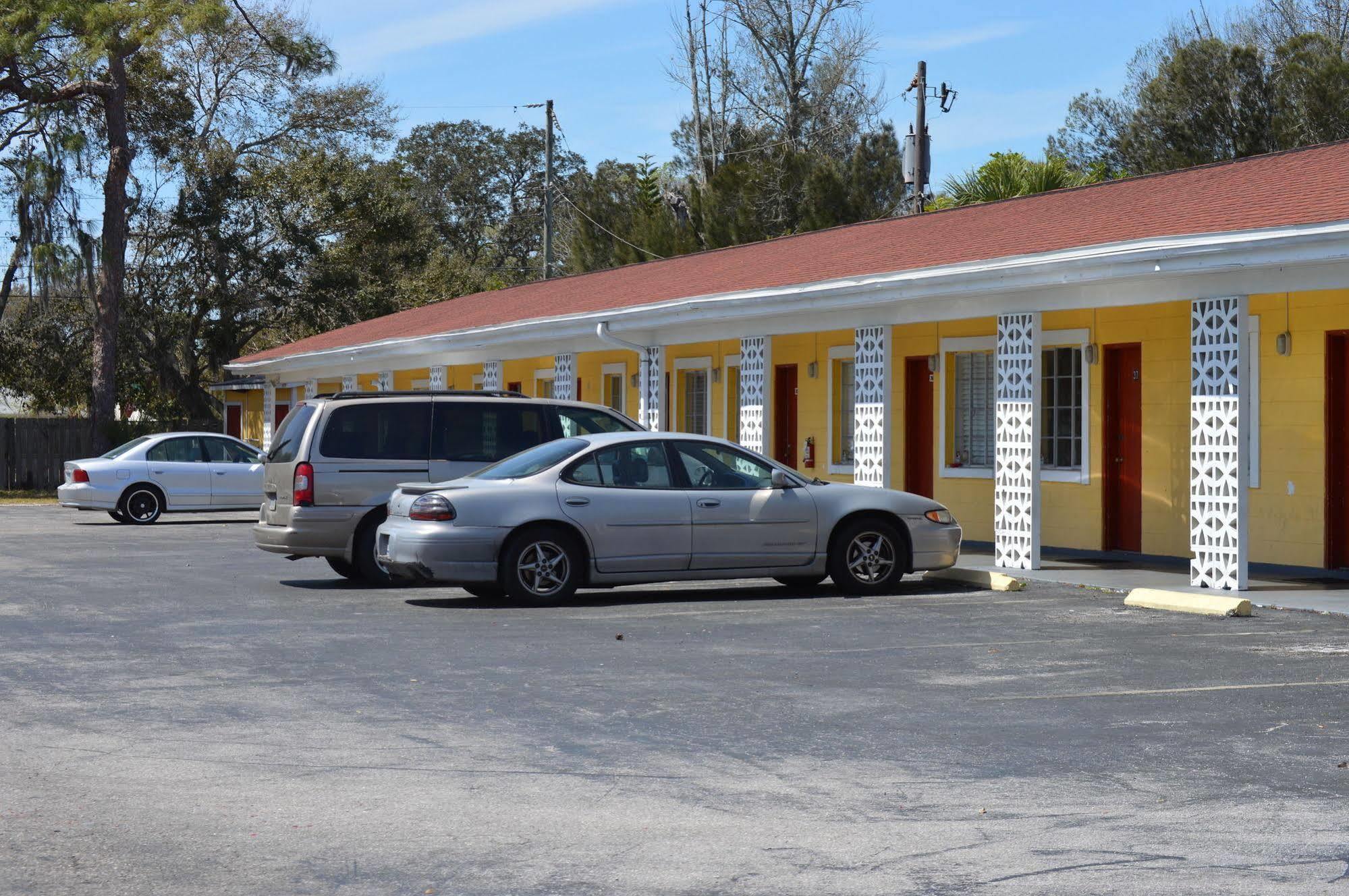 Siesta Inn Sarasota - Indian Beach Экстерьер фото